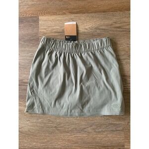 The North Face Women's Class V‎ Skort Medium NWT
